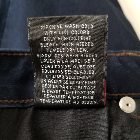 JEANS STYLE & CO Blue Denim Slim Leg 5 Pocket NWT Size 14 - Picture 14 of 15